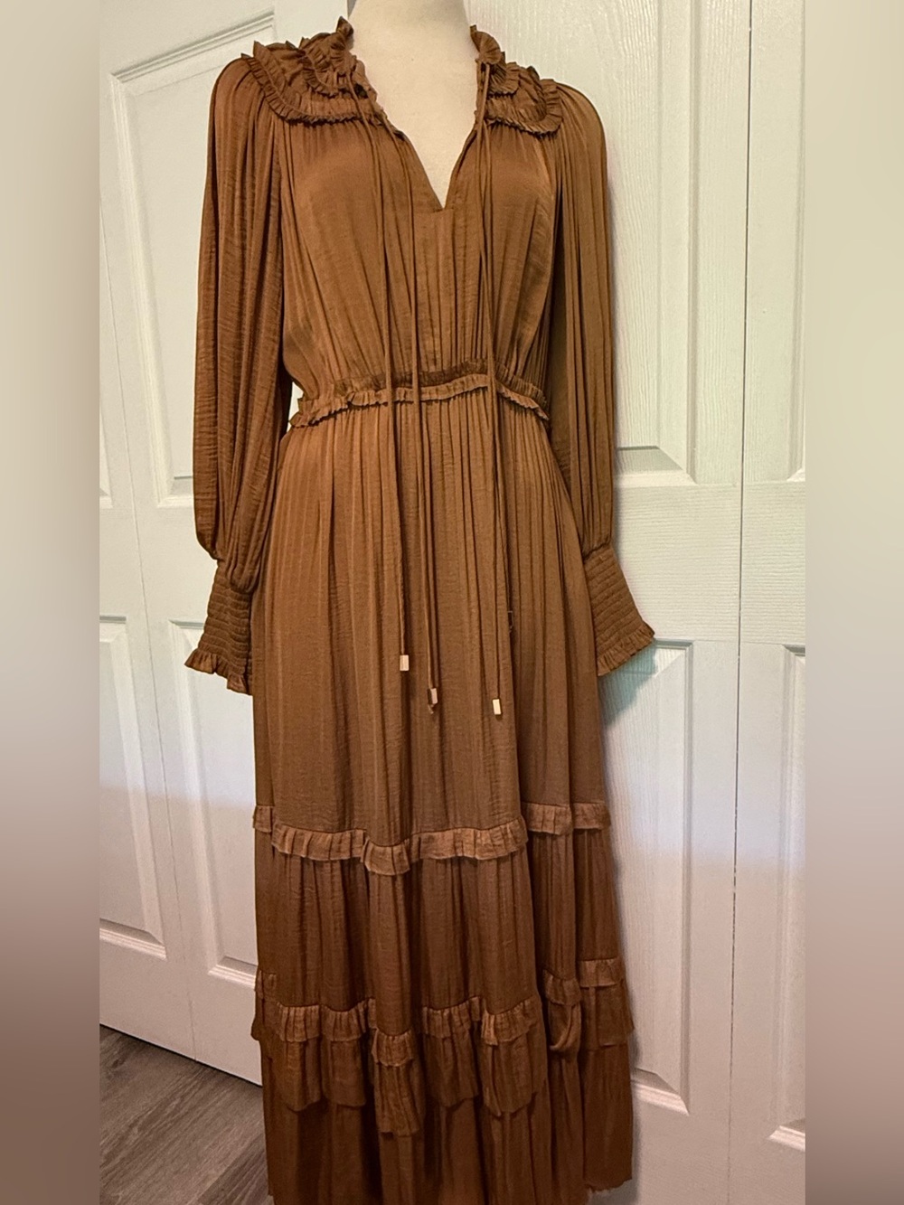 Moon River Brown Tiered Long-Sleeve Maxi Dress